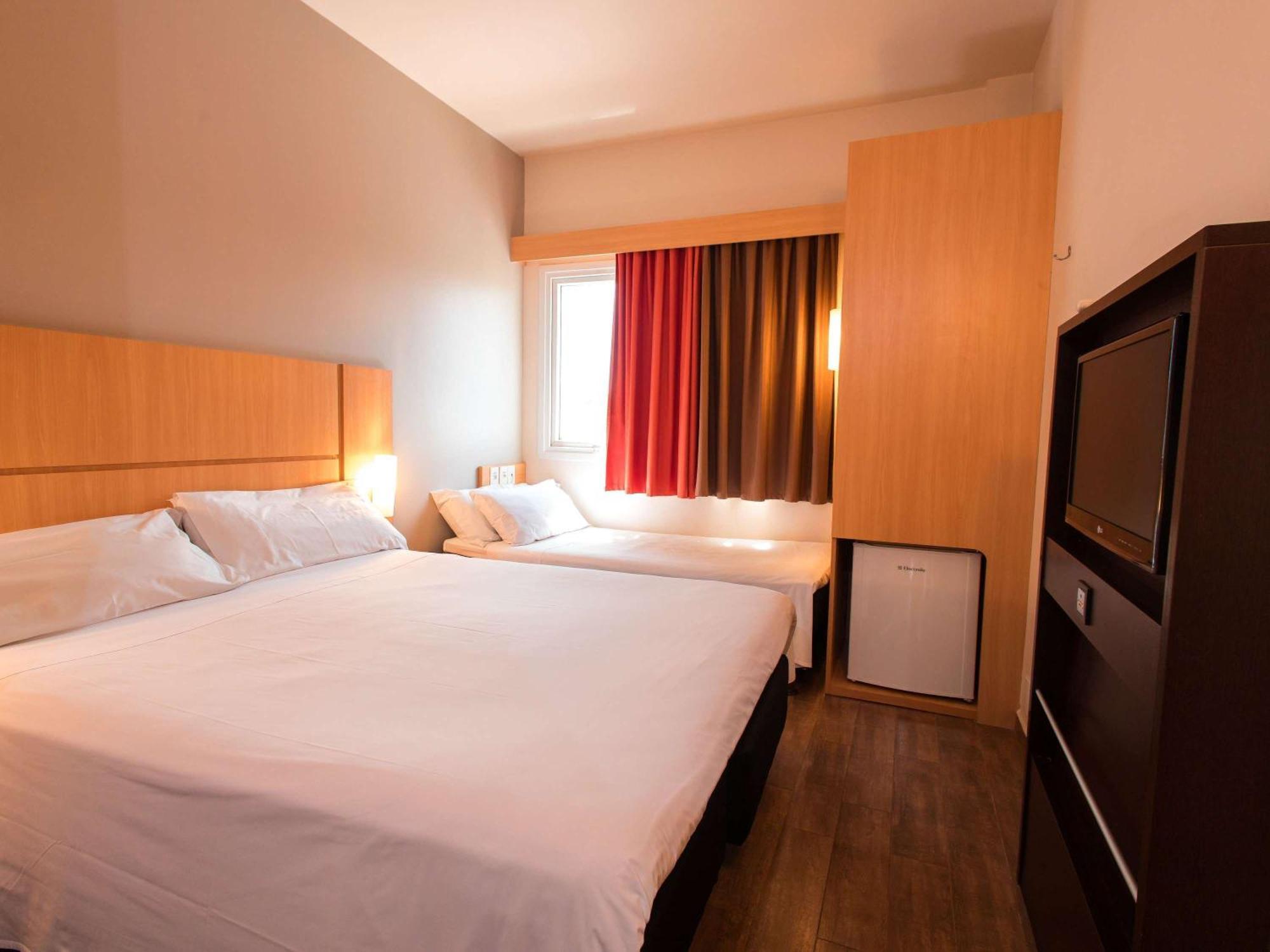 Hotel ibis Presidente Prudente Exterior foto